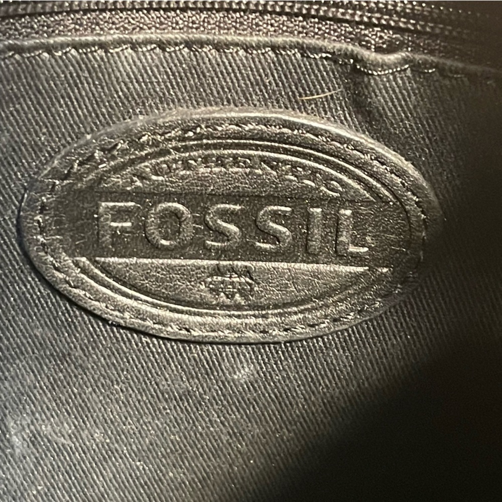 Fossil Crossbody Black Leather Bag - Picture 10 of 14